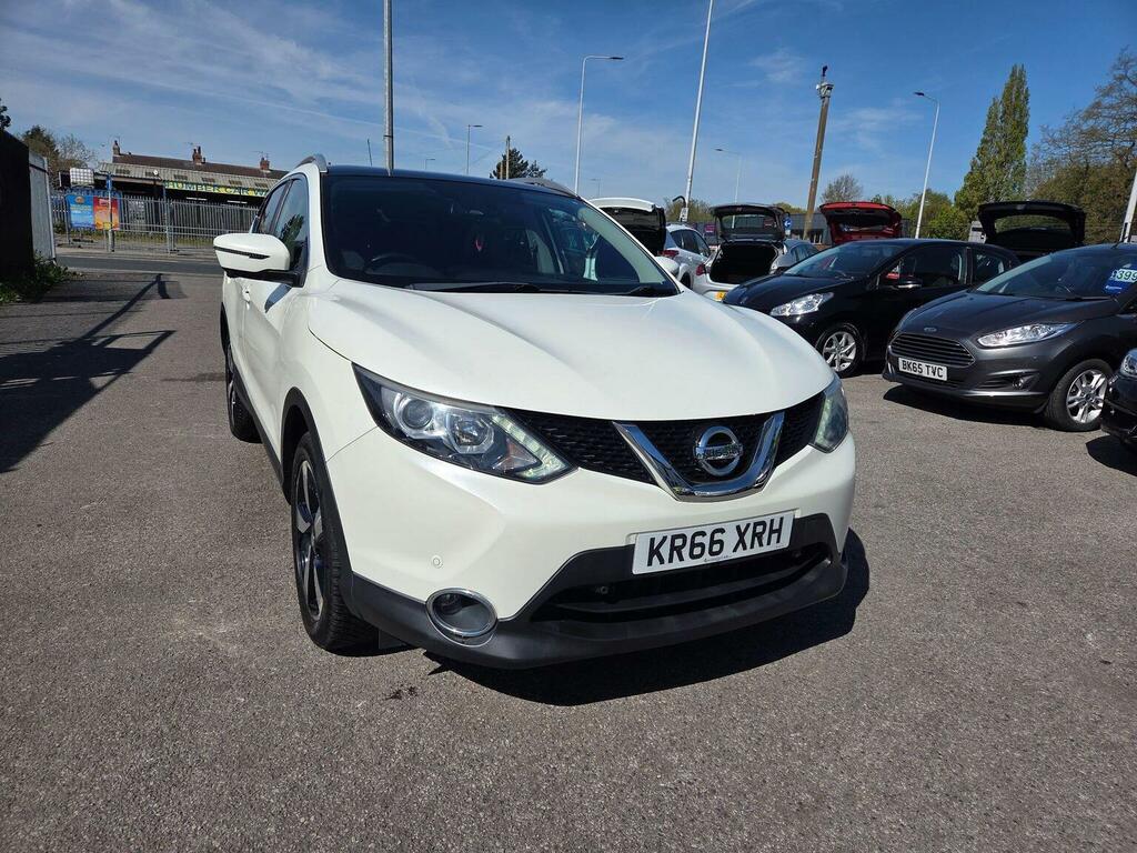 Nissan Qashqai 1.5 Dci N-connecta 2Wd Euro 6 Ss White