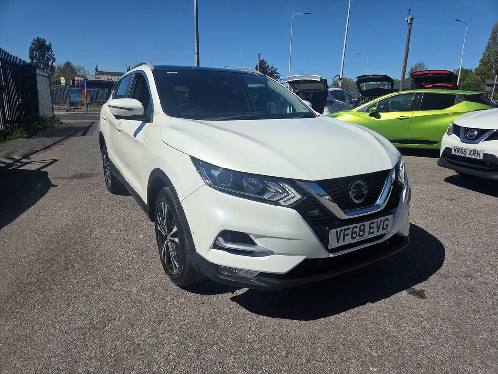 Nissan Qashqai 1.3 Dig-t N-connecta Euro 6 Ss White