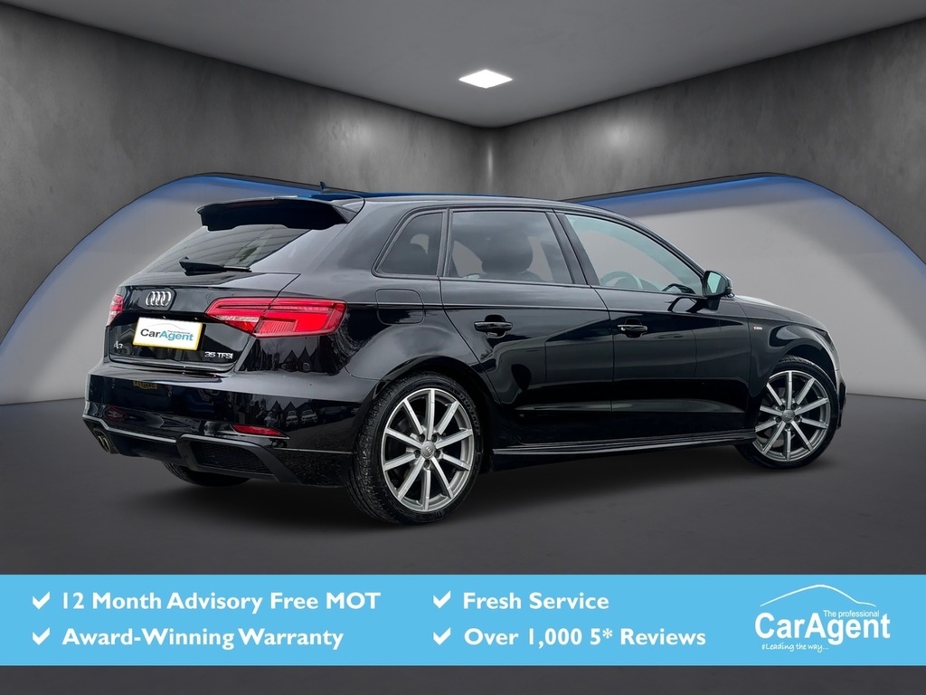 Audi A3 1.5 Tfsi Cod 35 Black Edition Sportback VN19JKX Black #2