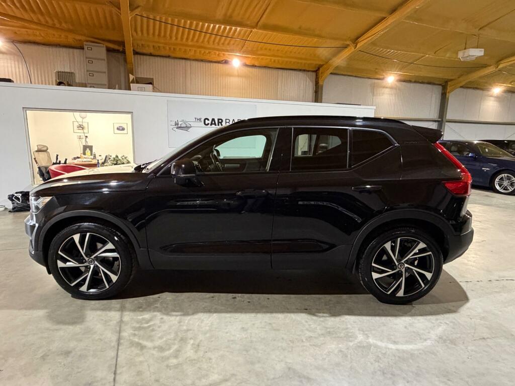 Volvo XC40 2.0 T4 R-design Pro Euro 6 Ss LR20CSF Black #6