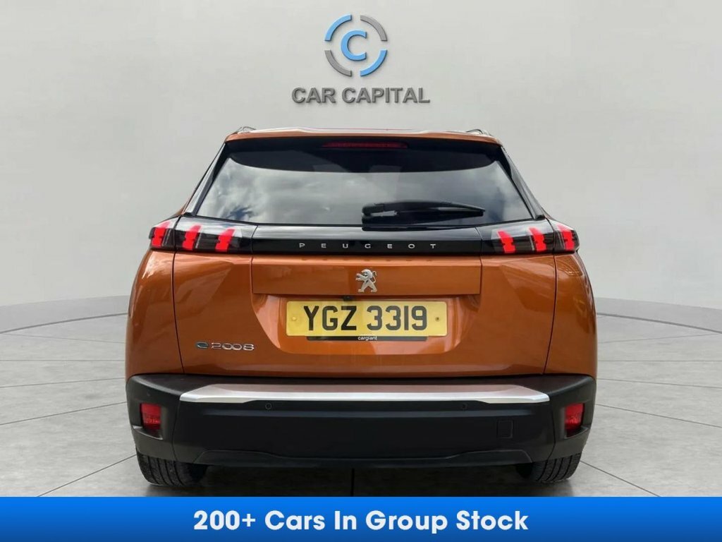 Peugeot e-2008 Suv YGZ3319 Orange #5