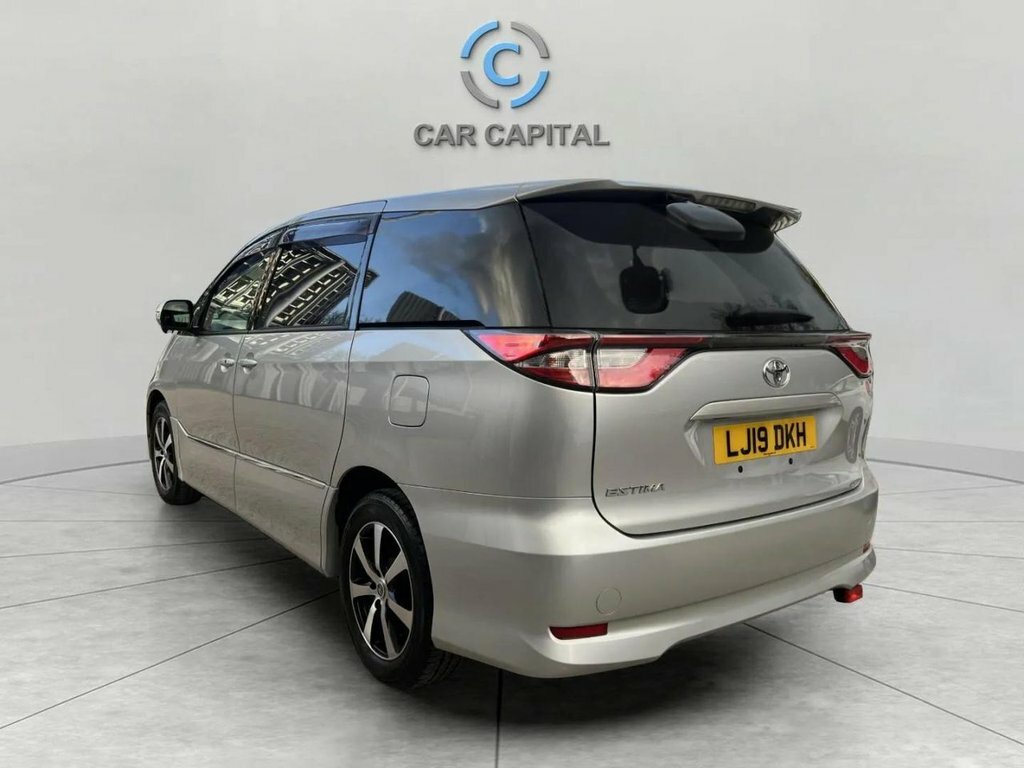 Toyota Estima White #10