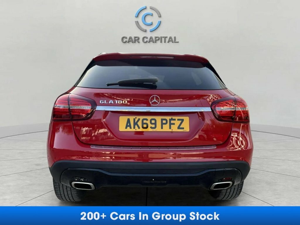 Mercedes-Benz GLA Class 1.6L Urban Edition AK69PFZ Red #6