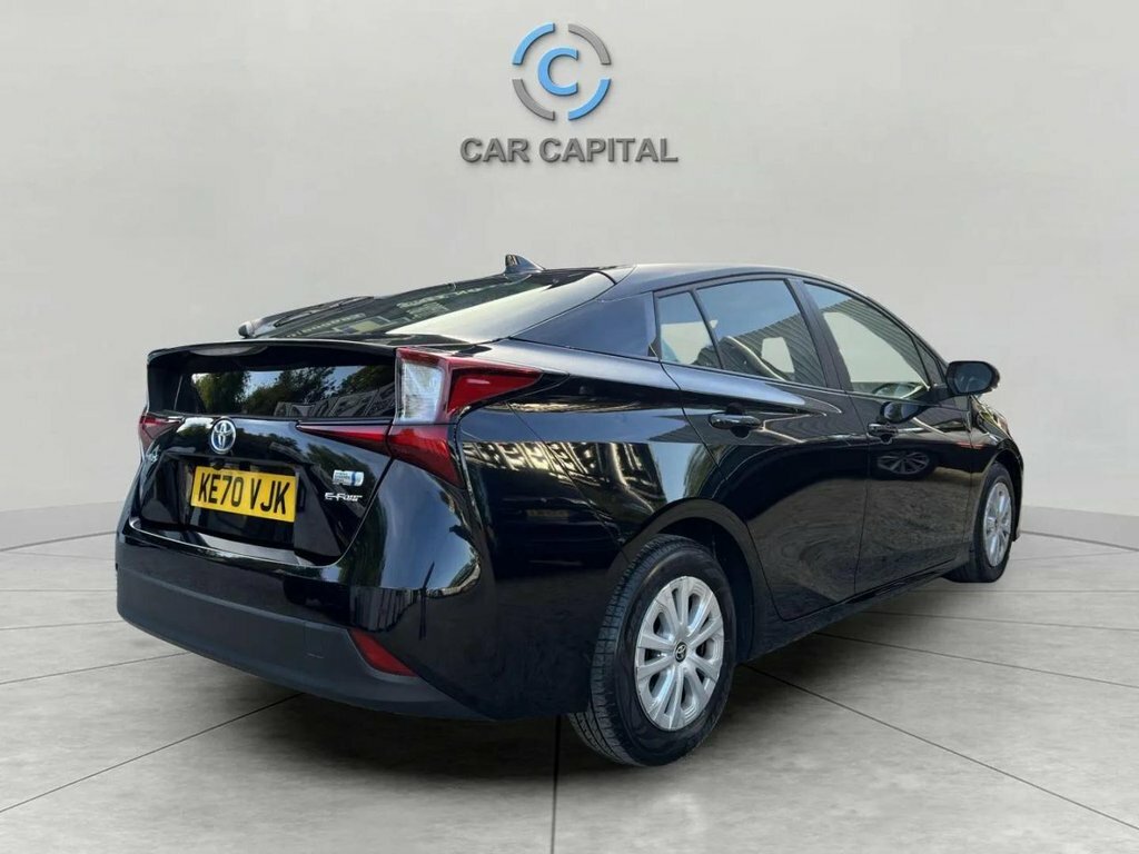Toyota Prius Hatchback KE70VJK Black #4
