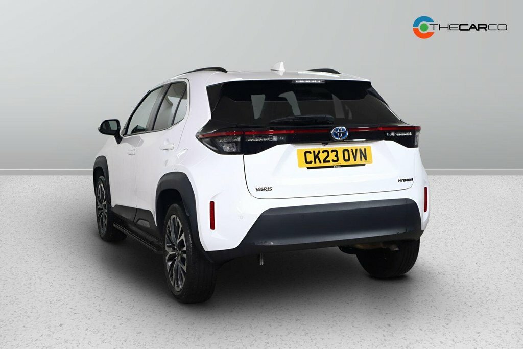 Toyota Yaris Cross 1.5L Excel CK23OVN White #4