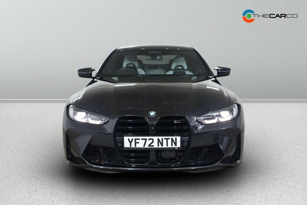 BMW M4 3L Competition YF72NTN Black #2