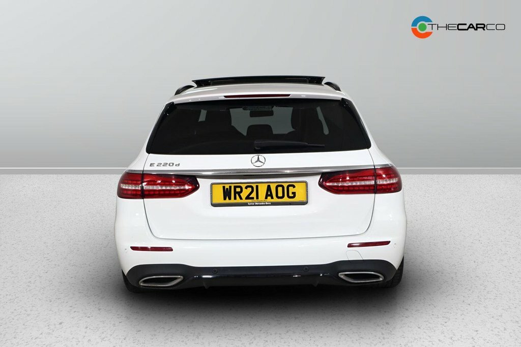 Mercedes-Benz E Class 2L Amg Line Night Edition WR21AOG White #6