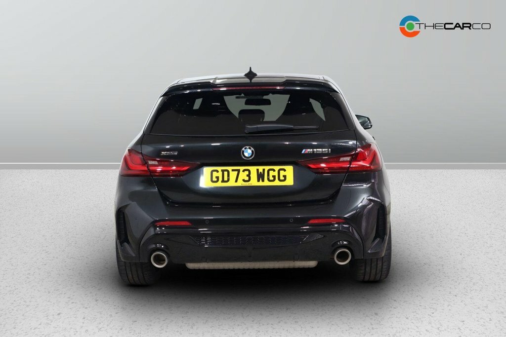 BMW 1 Series Hatchback GD73WGG Black #6