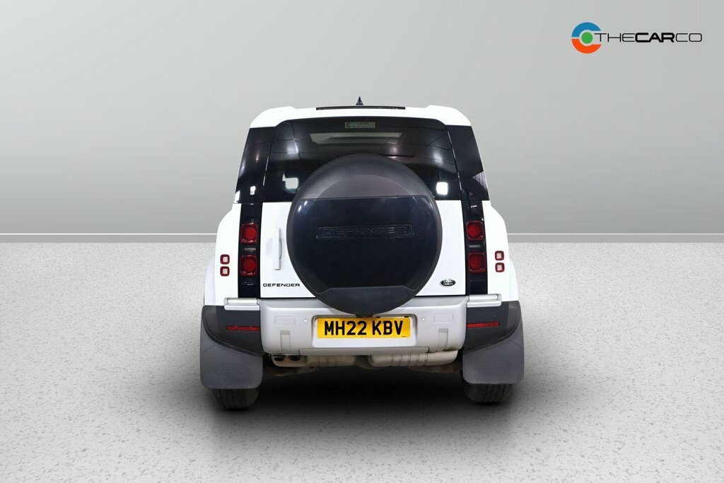 Land Rover Defender 90 3L Hse MH22KBV White #6