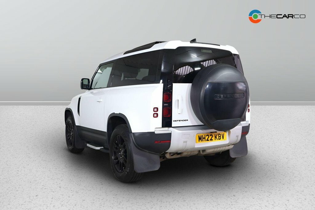 Land Rover Defender 90 3L Hse MH22KBV White #4