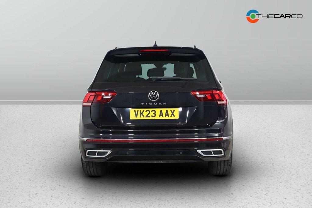 Volkswagen Tiguan 1.5L R-line VK23AAX Black #6