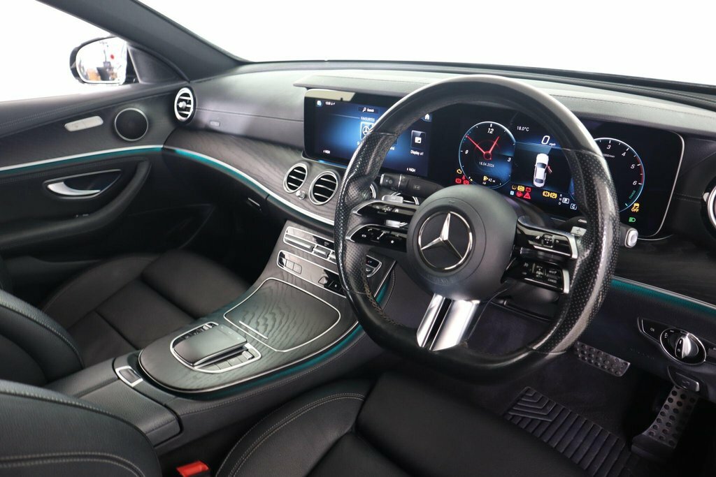 Mercedes-Benz E Class 2L Amg Line LM21KGG Black #2