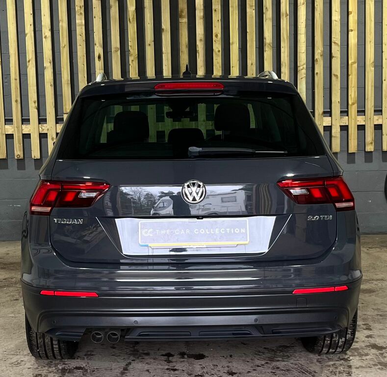 Volkswagen Tiguan 2.0 Tdi Bluemotion Tech Se Navigation Suv Dies KE17AFA Grey #6