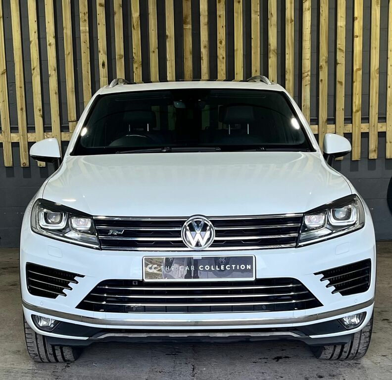 Volkswagen Touareg 3.0 Tdi V6 Bluemotion Tech R-line Suv T BG66RCO White #2