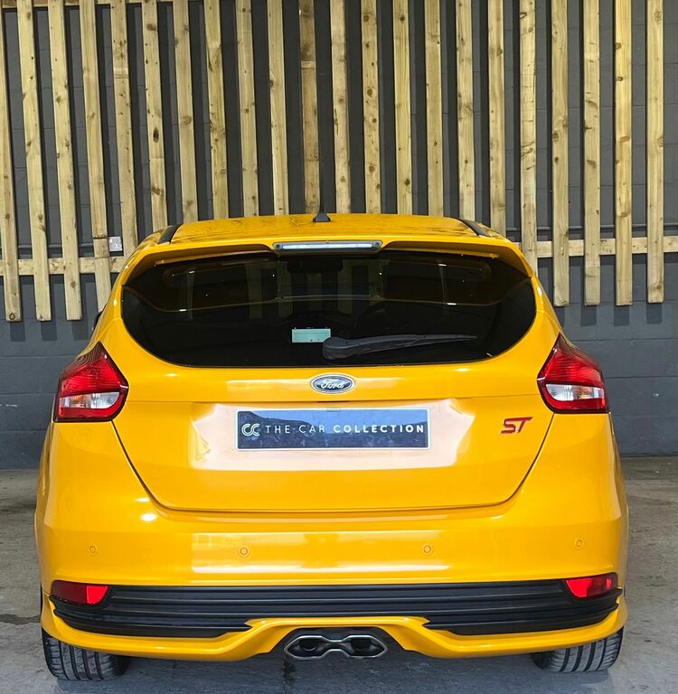 Ford Focus 2.0 Tdci St-3 Hatchback Euro 6 KY18OJL Yellow #5