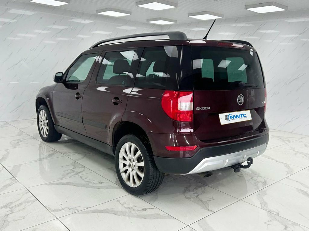 Skoda Yeti 1.2L Se YY65CKG Red #6