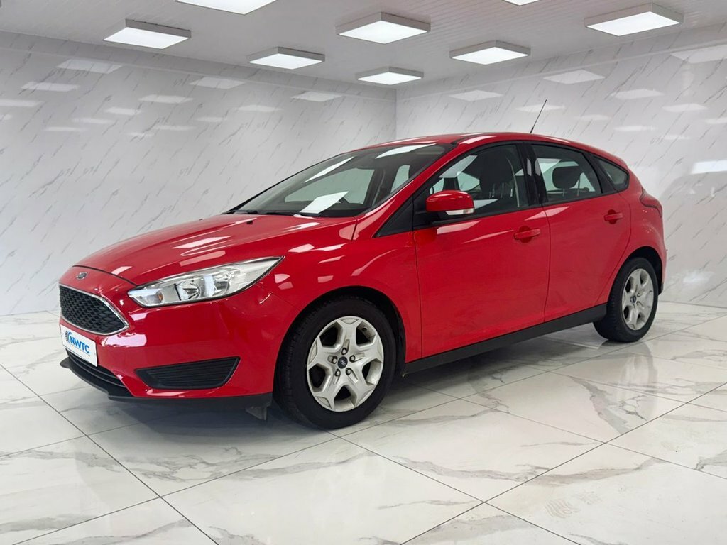 Ford Focus 1L Style Red #5