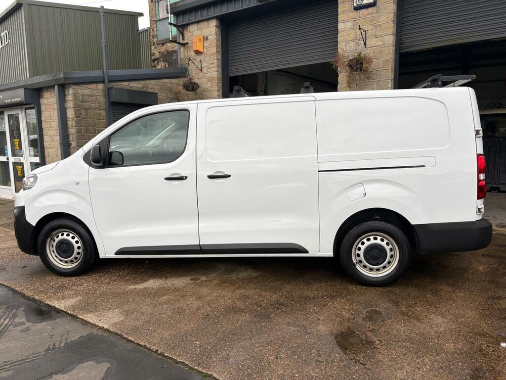 Peugeot Expert Panel Van 2.0 Bluehdi 1400 Professional Premium Lo MA72XKX White #5