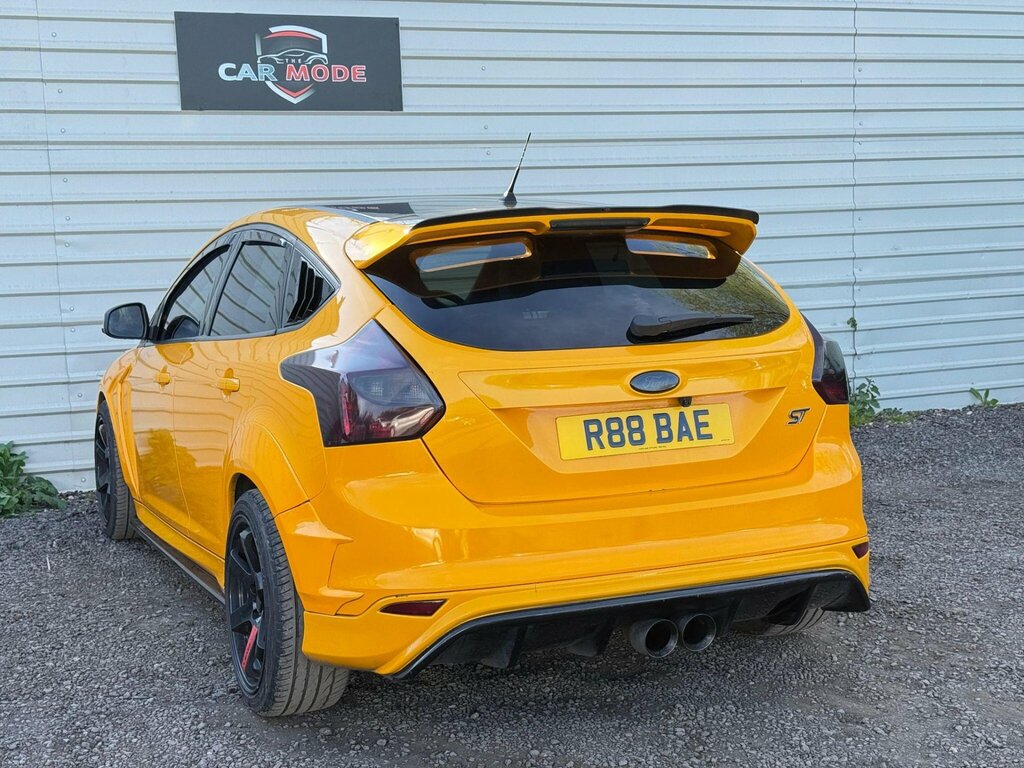 Ford Focus 2.0T Ecoboost St-2 Euro 5 Ss R88BAE Yellow #5