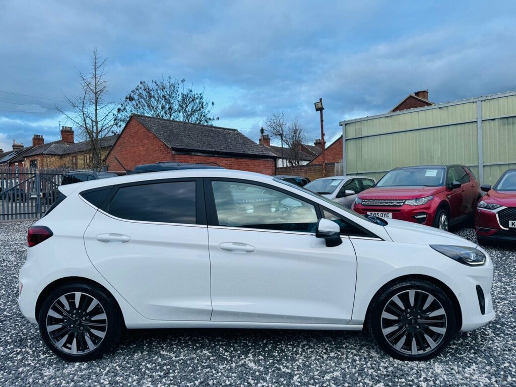 Ford Fiesta 1.0T Ecoboost Mhev Titanium Vignale Euro 6 Ss 5 White #4