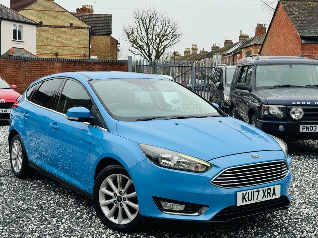 Ford Focus 1.0T Ecoboost Titanium Euro 6 Ss KU17XRA Blue