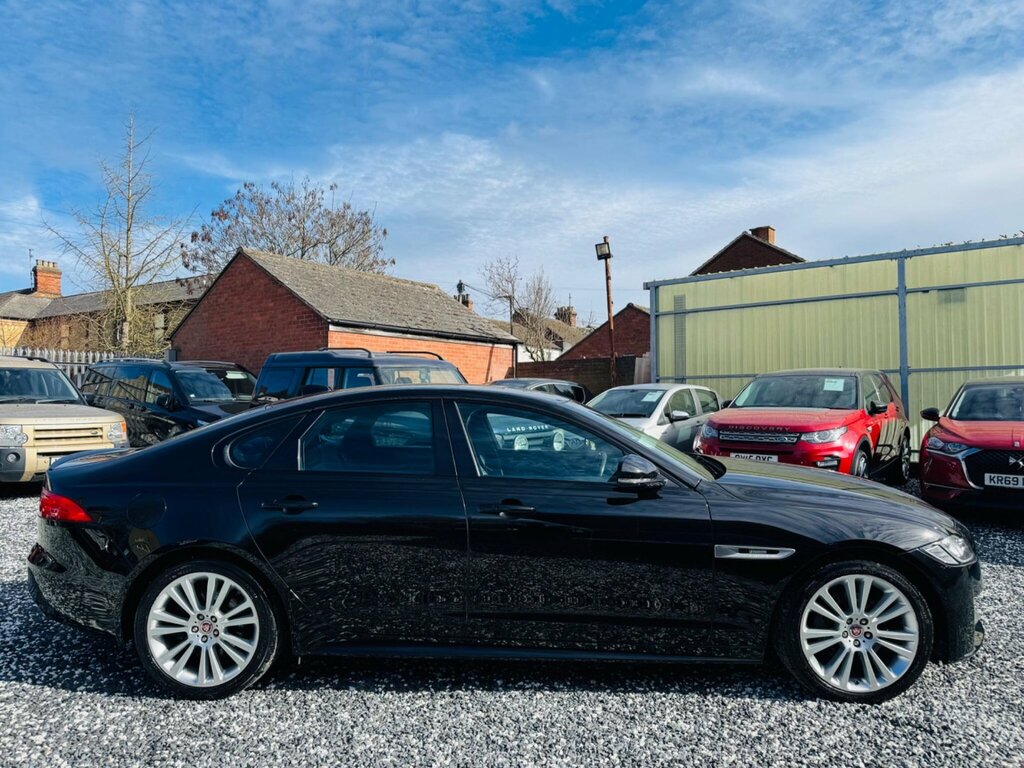 Jaguar XF 2.0D R-sport Awd Euro 6 Ss OY67RKO Black #4