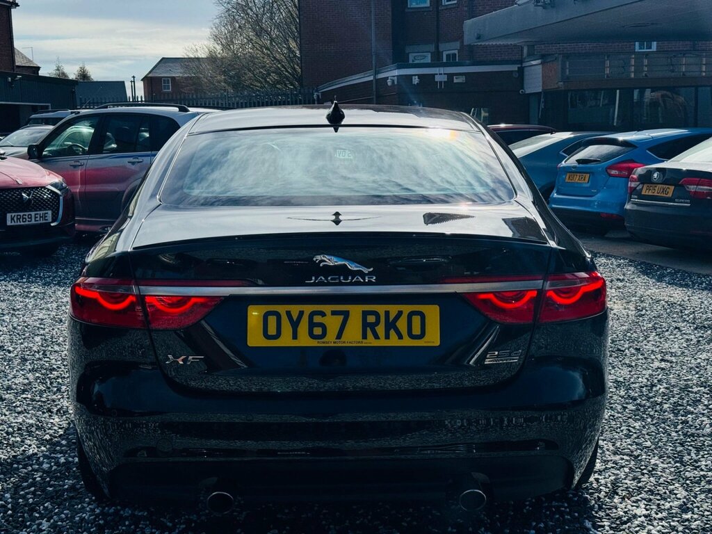 Jaguar XF 2.0D R-sport Awd Euro 6 Ss OY67RKO Black #6
