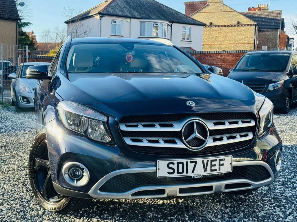 Mercedes-Benz GLA Class 2.1 Gla200d Sport Euro 6 Ss SD17VEF Blue #2