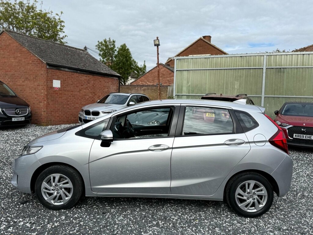 Honda Jazz 1.3 I-vtec Se Navi Cvt Euro 6 Ss NK66YWX Silver #6