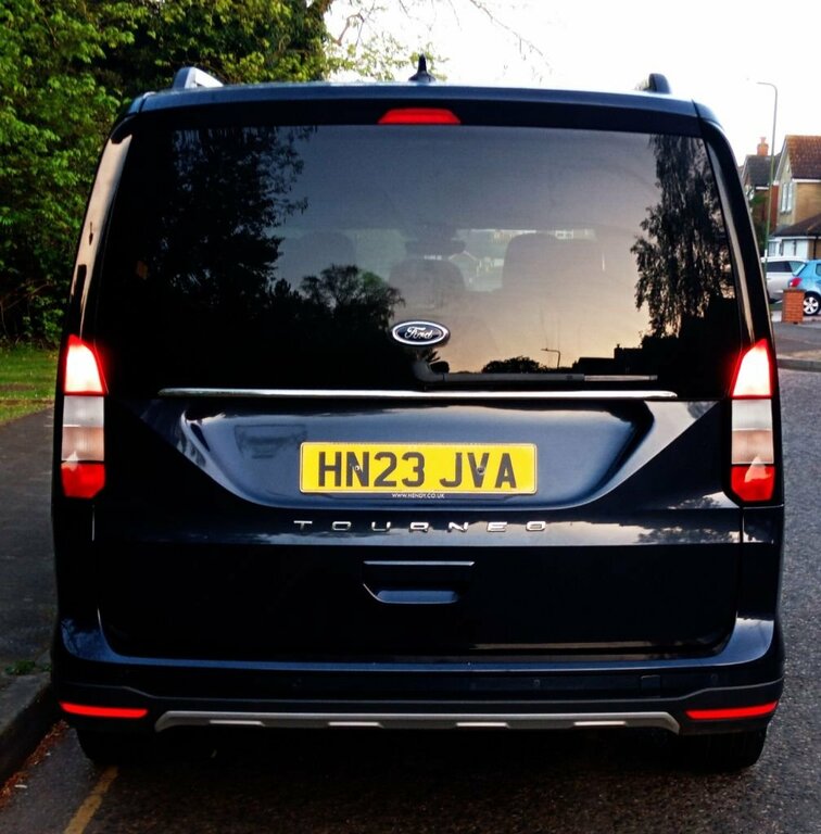 Ford Grand Tourneo Connect 1.5L Active Blue #6