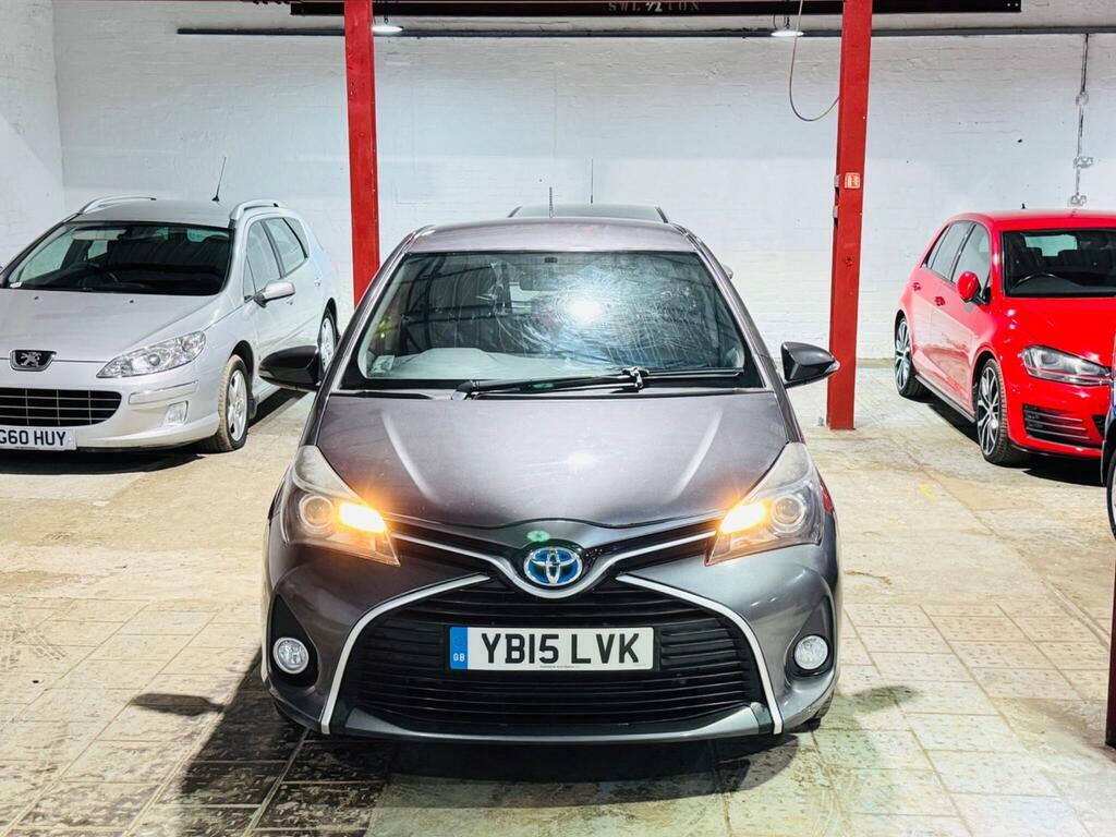 Toyota Yaris 1.5 Vvt-h Icon E-cvt Euro 6 YB15LVK Grey #2