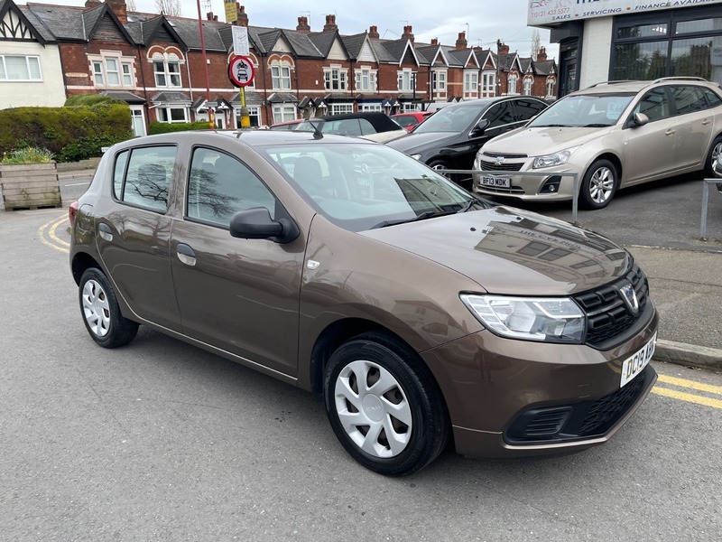 Dacia Sandero Essential Tce DC19ABN Brown #3