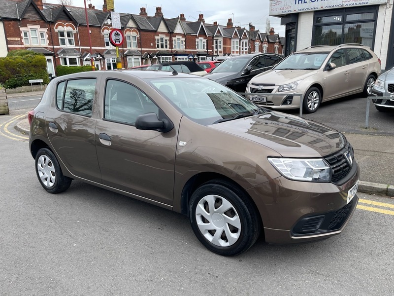 Dacia Sandero Essential Tce DC19ABN Brown #5