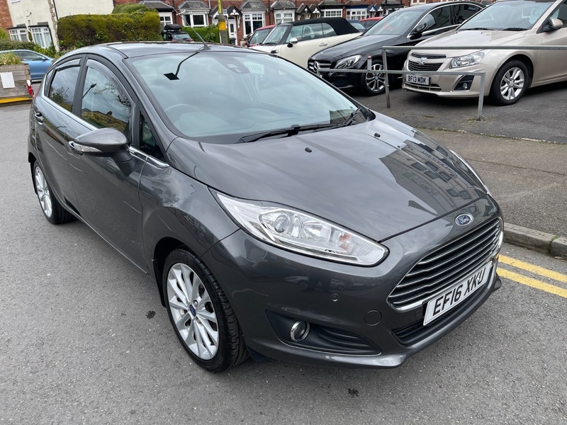 Ford Fiesta Titanium X Grey #6