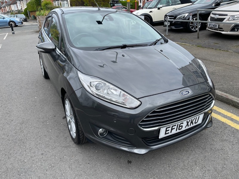 Ford Fiesta Titanium X Grey #3