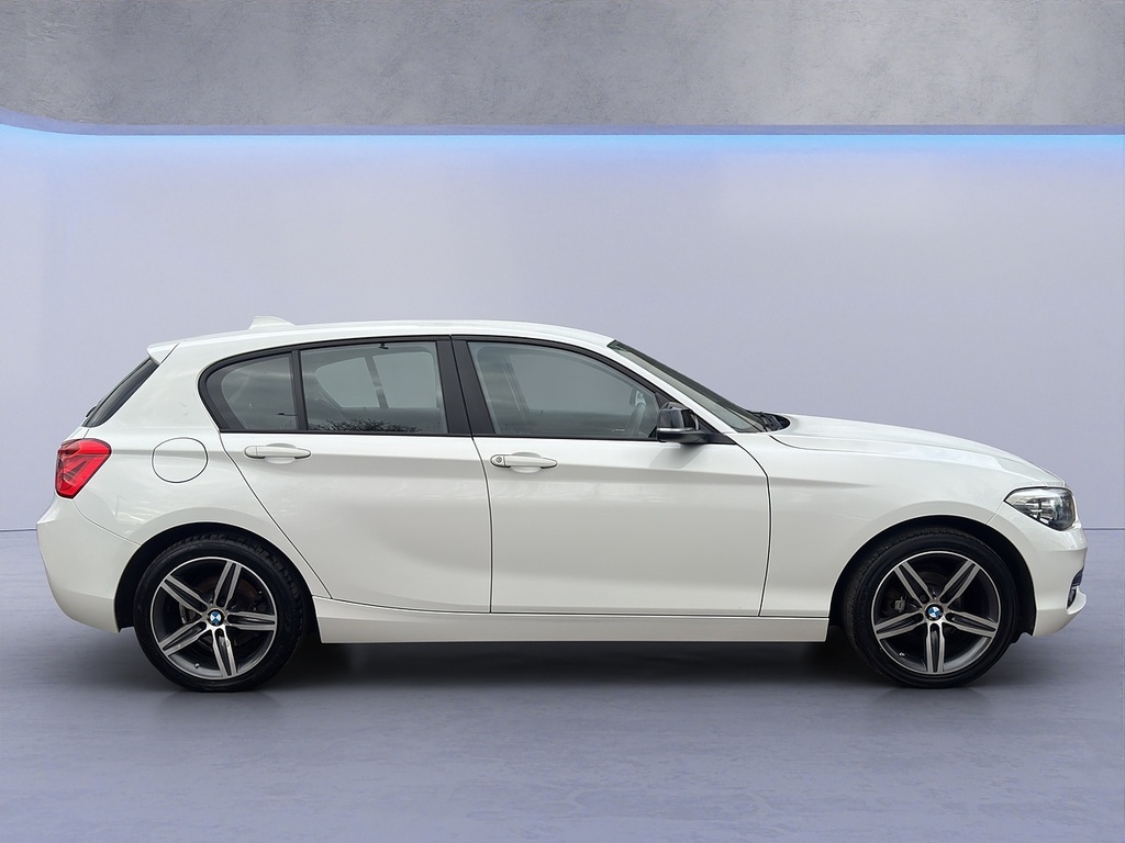 BMW 1 Series 116D Sport GU65HXW White #5