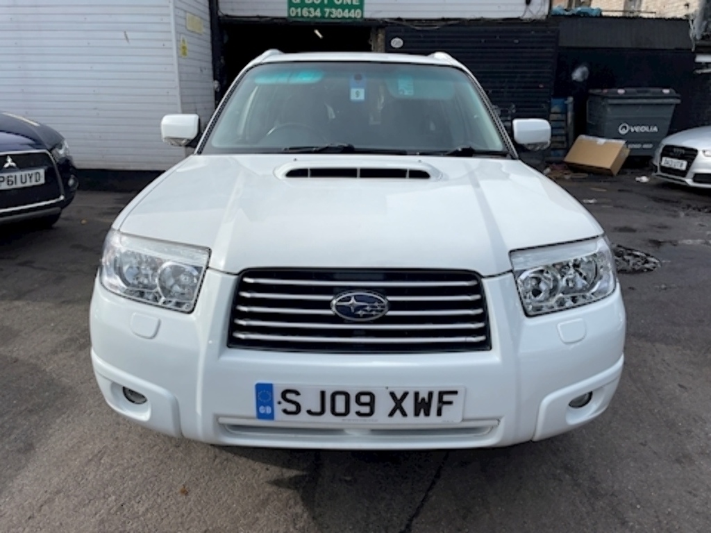 Subaru Forester Xt SJ09XWF White #2