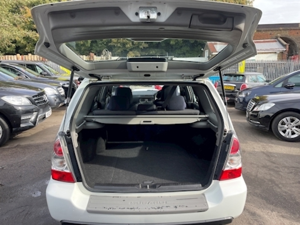 Subaru Forester Xt SJ09XWF White #6