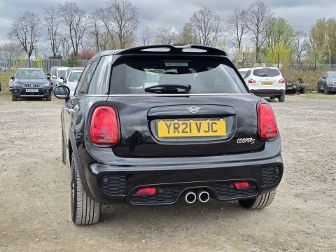 Mini Hatch 2.0 Cooper S YR21VJC Black #4