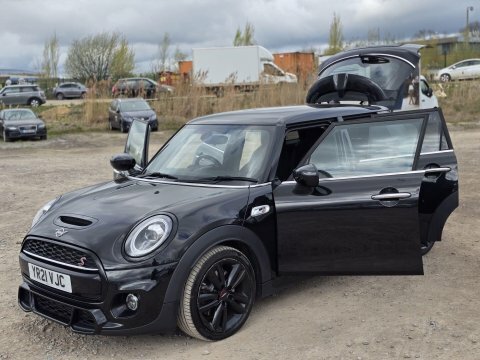 Mini Hatch 2.0 Cooper S YR21VJC Black #6