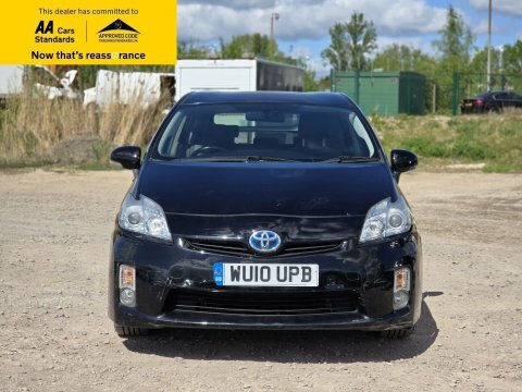 Toyota Prius 1.8 Vvt-h T Black #2