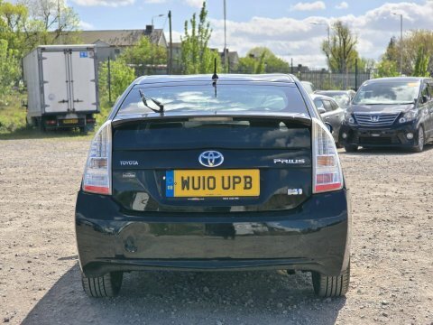 Toyota Prius 1.8 Vvt-h T Black #4