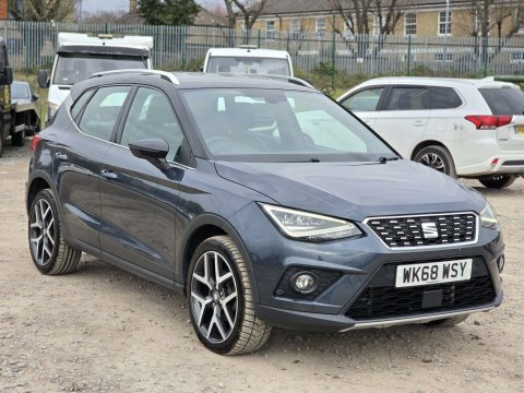Seat Arona 1.6 Tdi Xcellence Grey #5
