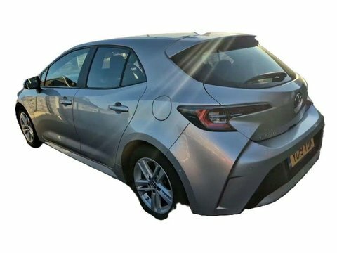 Toyota Corolla 1.8 Vvt-h Icon Silver