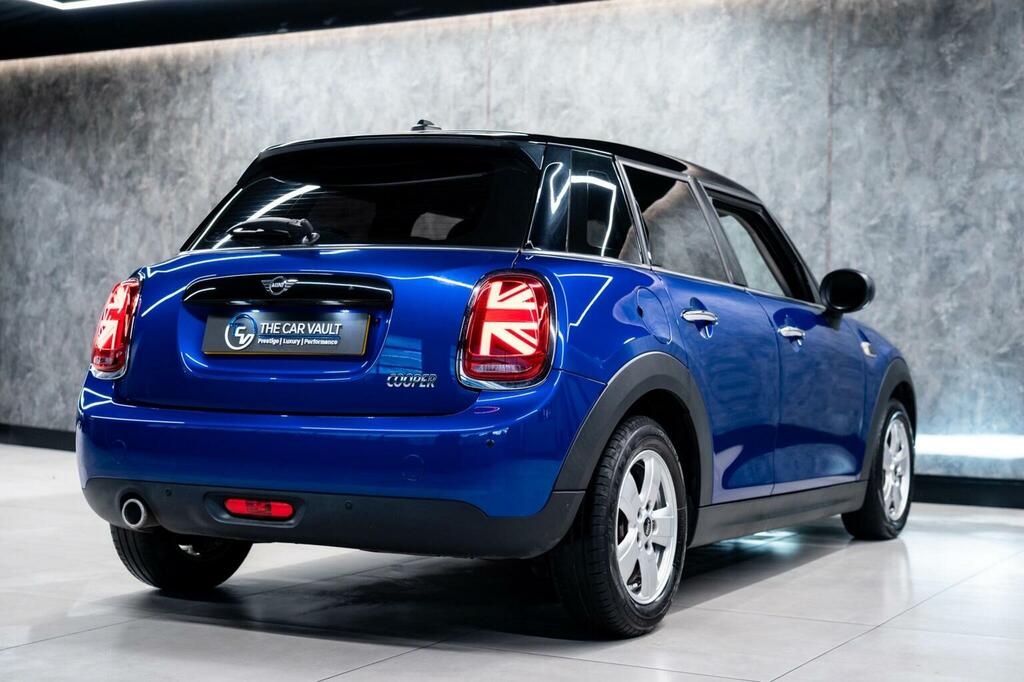 Mini Hatch 1.5 Cooper Classic Euro 6 Ss LR69PXO Blue #6