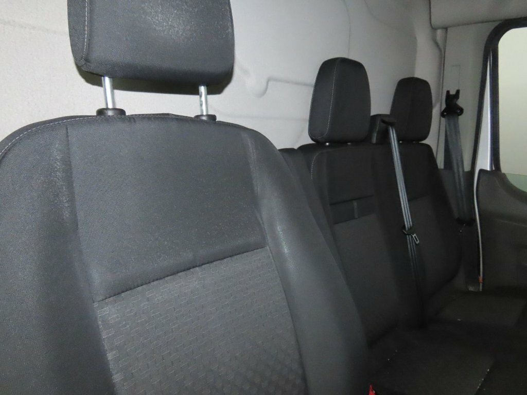 Ford Transit Custom L3 H2 Trend Tdci 130 Ps Lwb Medium Roof With Air C YS22MWC #4