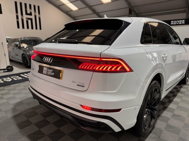 Audi Q8 3.0 Tfsi V6 55 Black Edition Suv Tiptro LL72FXR Black #4