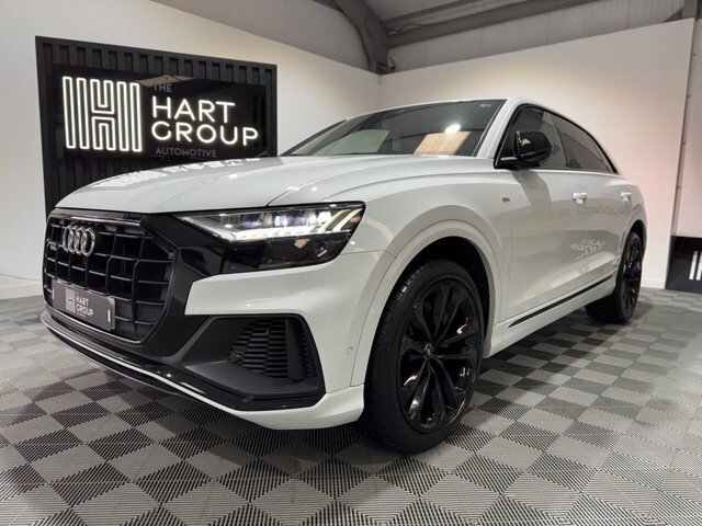 Audi Q8 3.0 Tfsi V6 55 Black Edition Suv Tiptro Black