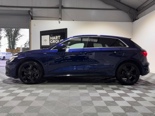 Audi A3 1.4 Tfsie 40 S Line Sportback Plug-in H YT21HGU Blue #3