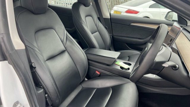 Tesla Model 3 Standard Range Plus Saloon Rwd LE21EDJ White #4